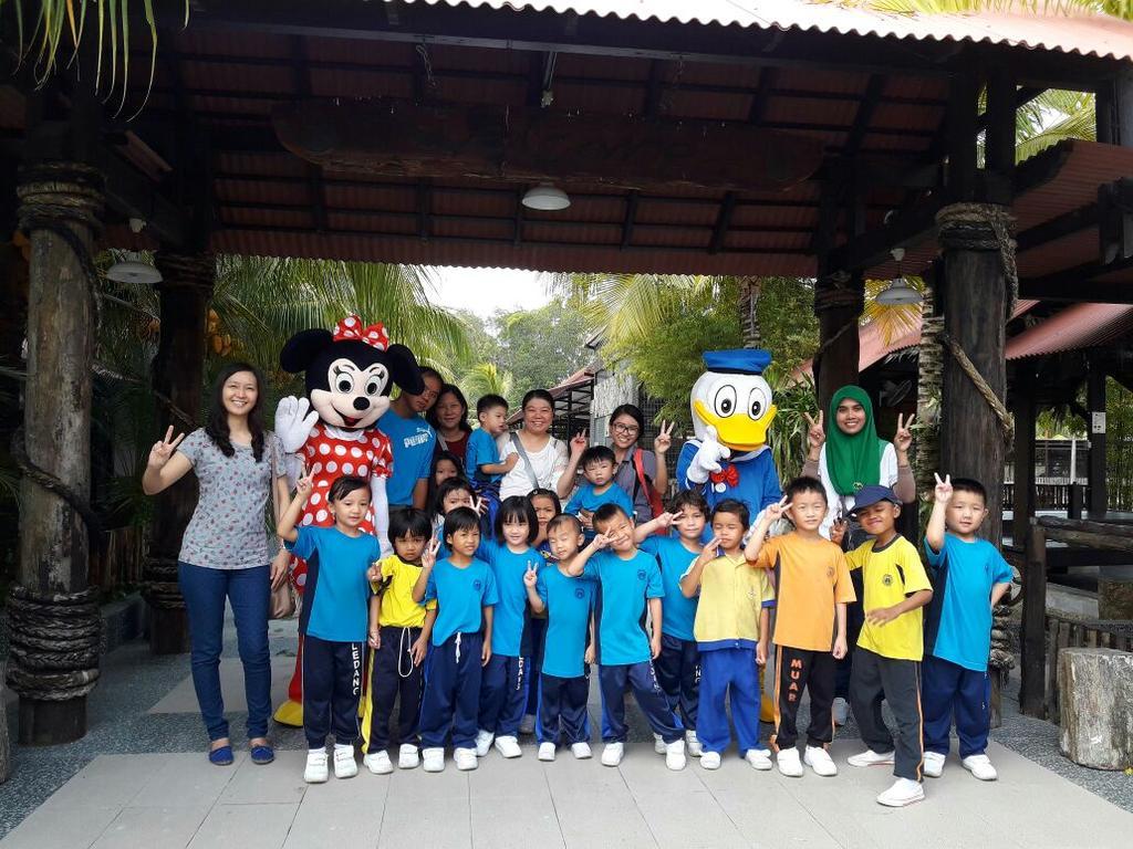 Hotel Hs Farm Waterpark Muar Exterior foto